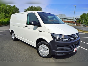 Used Volkswagen Transporter 2018 for sale - 75370777: Photo