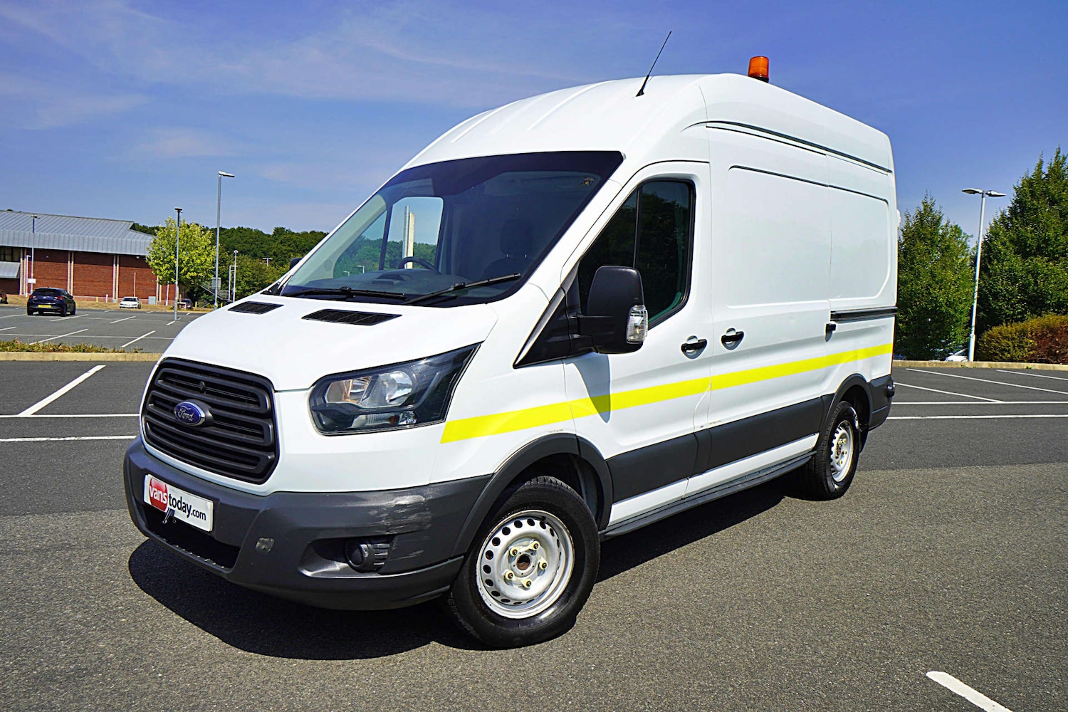 Used Ford Transit 2018 for sale - 76277440: Photo 2