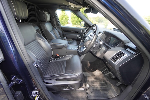Used Land Rover Discovery 2021 for sale - 74640858: Photo 12
