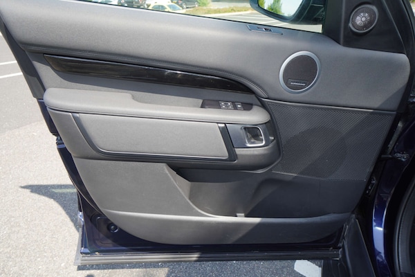 Used Land Rover Discovery 2021 for sale - 74640858: Photo 83