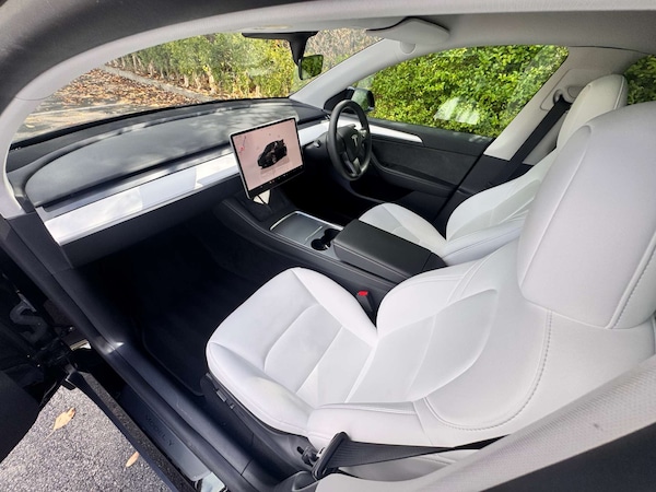 Used Tesla Model Y 2022 for sale - 76277445: Photo 10