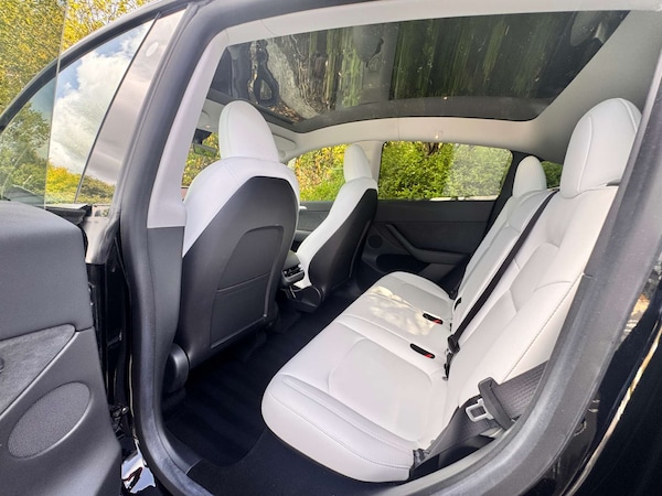 Used Tesla Model Y 2022 for sale - 76277445: Photo 14