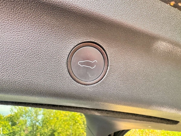 Used Tesla Model Y 2022 for sale - 76277445: Photo 39