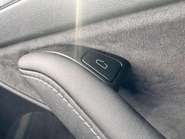 Used Tesla Model Y 2022 for sale - 76277445: Photo 43