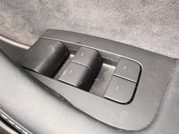 Used Tesla Model Y 2022 for sale - 76277445: Photo 44