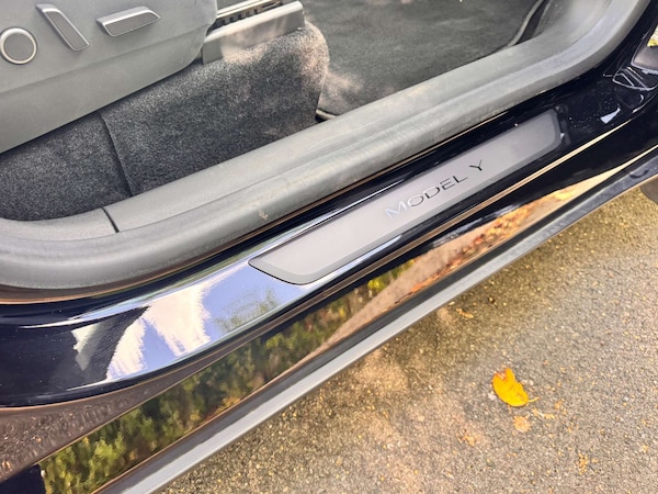 Used Tesla Model Y 2022 for sale - 76277445: Photo 64