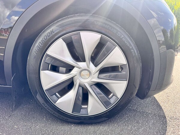 Used Tesla Model Y 2022 for sale - 76277445: Photo 67