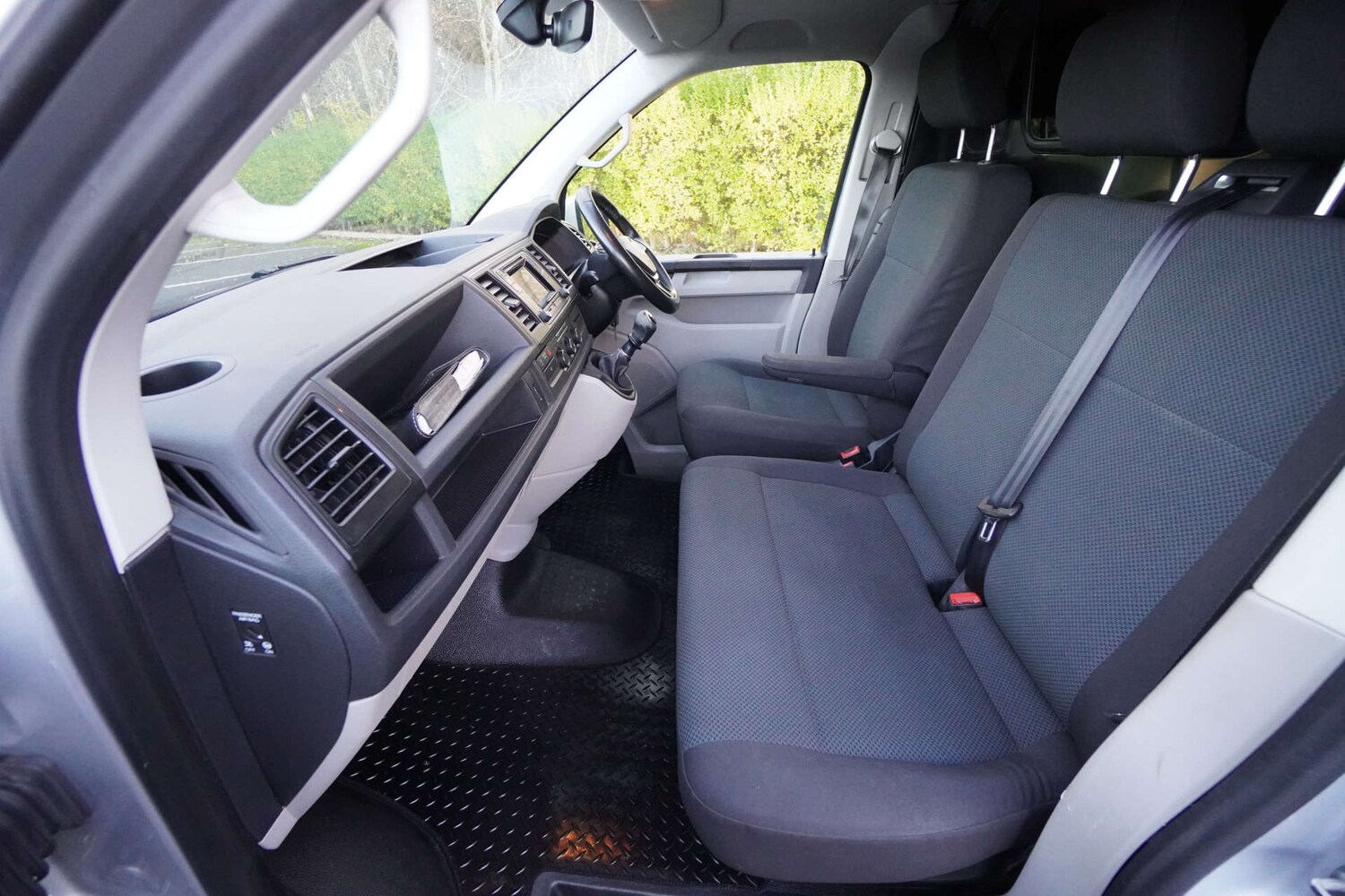 Used Volkswagen Transporter 2019 for sale - 76885173: Photo 10