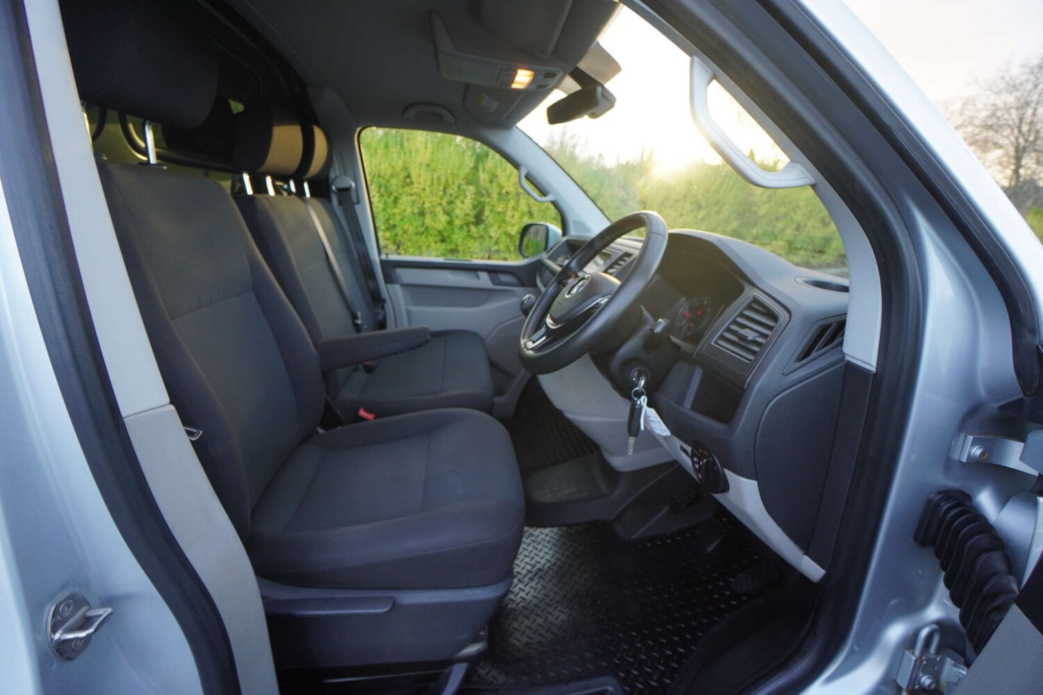 Used Volkswagen Transporter 2019 for sale - 76885173: Photo 13