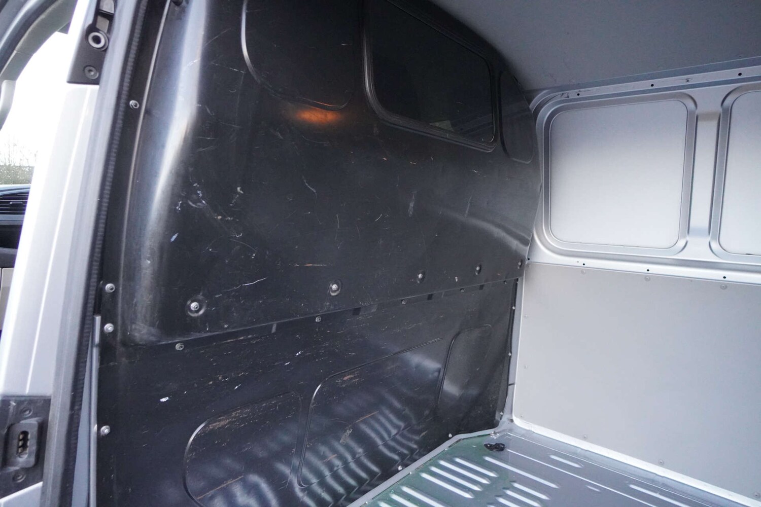 Used Volkswagen Transporter 2019 for sale - 76885173: Photo 33