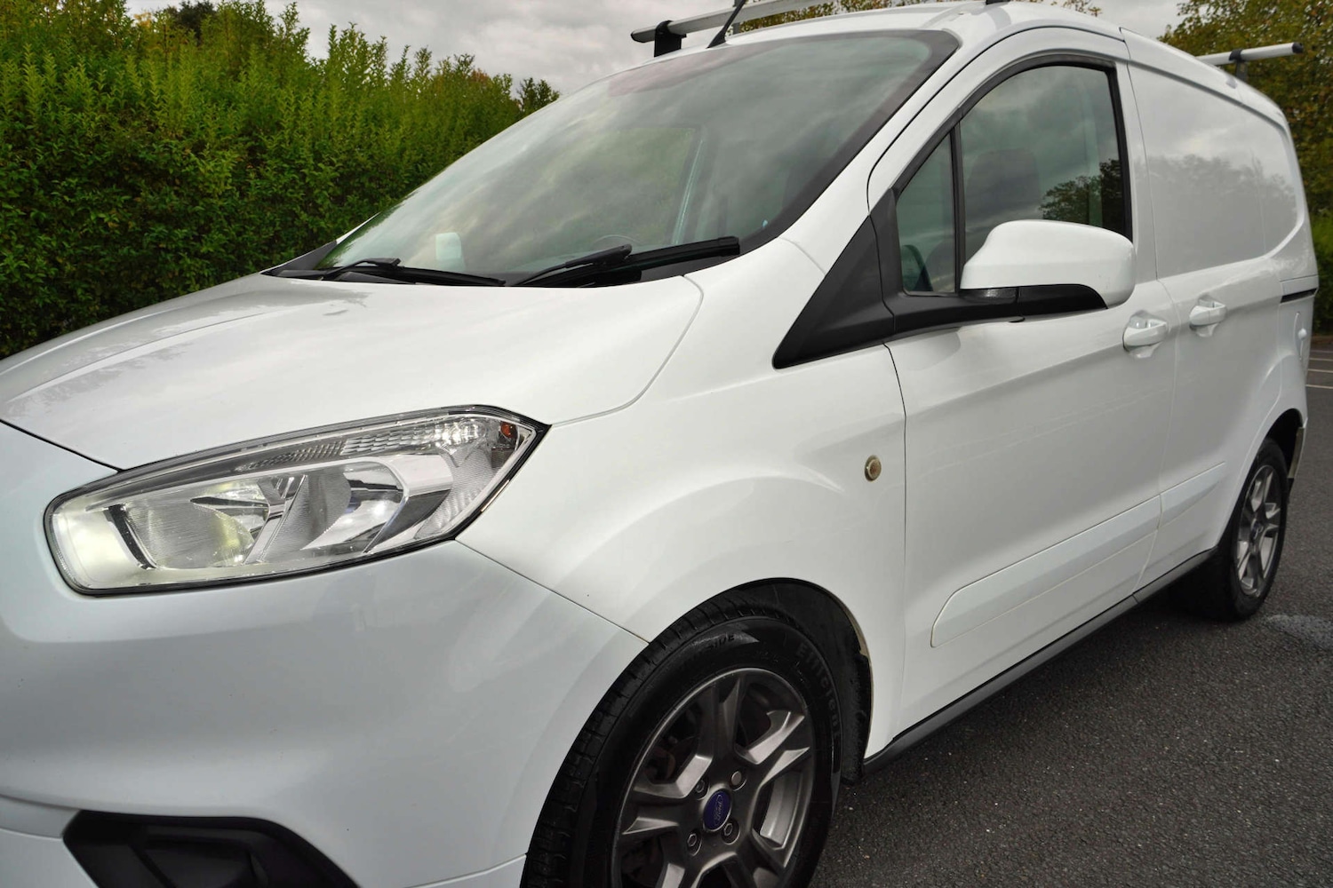 Used Ford Transit Courier 2018 for sale - 76601358: Photo 23