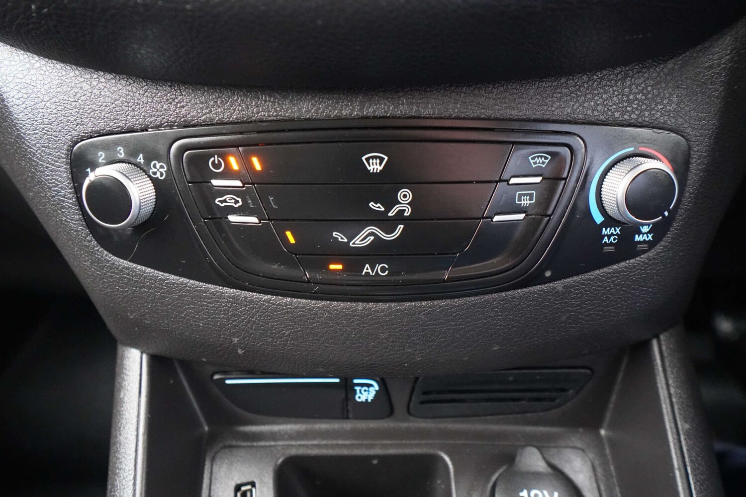 Used Ford Transit Courier 2018 for sale - 76601358: Photo 46