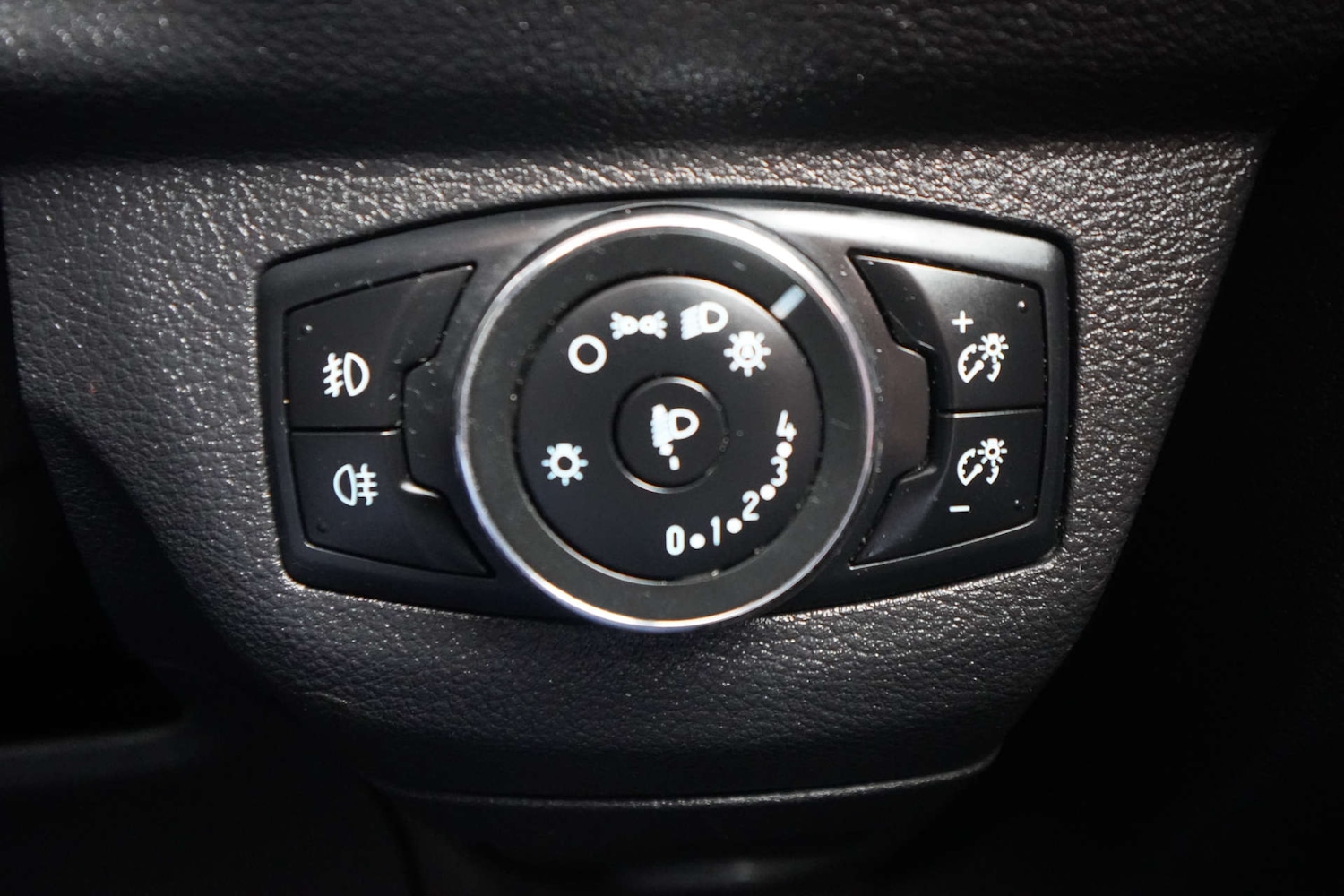 Used Ford Transit Courier 2018 for sale - 76601358: Photo 51