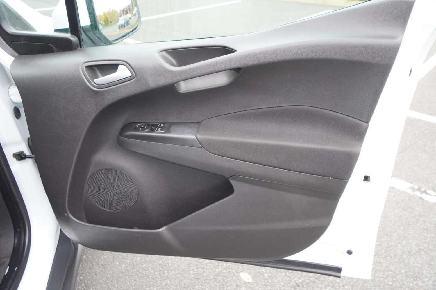 Used Ford Transit Courier 2018 for sale - 76601358: Photo 66