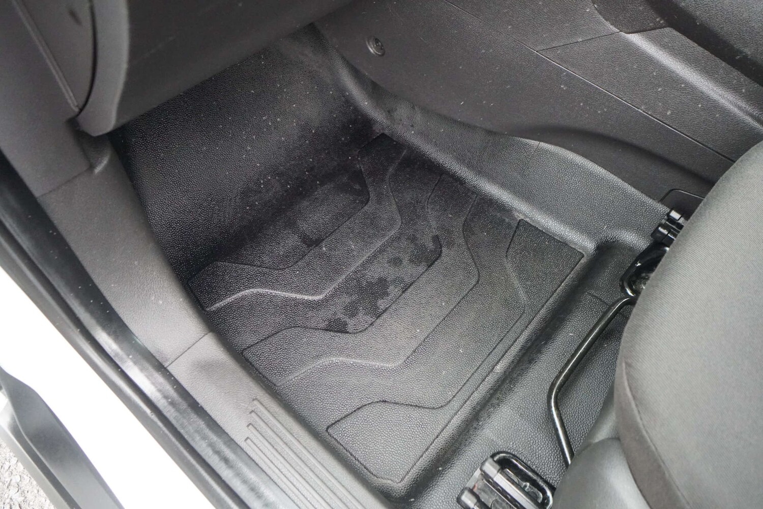 Used Ford Transit Courier 2018 for sale - 76601358: Photo 77