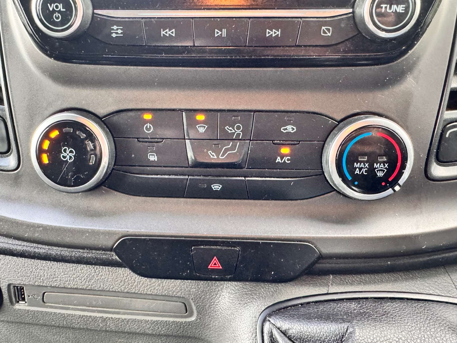 Used Ford Transit Custom 2019 for sale - 76407067: Photo 40