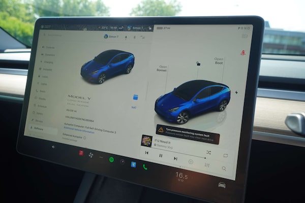 Used Tesla Model Y 2022 for sale - 74906890: Photo 46