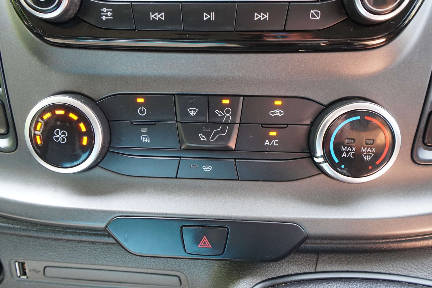 Used Ford Transit Custom 2020 for sale - 76407064: Photo 29