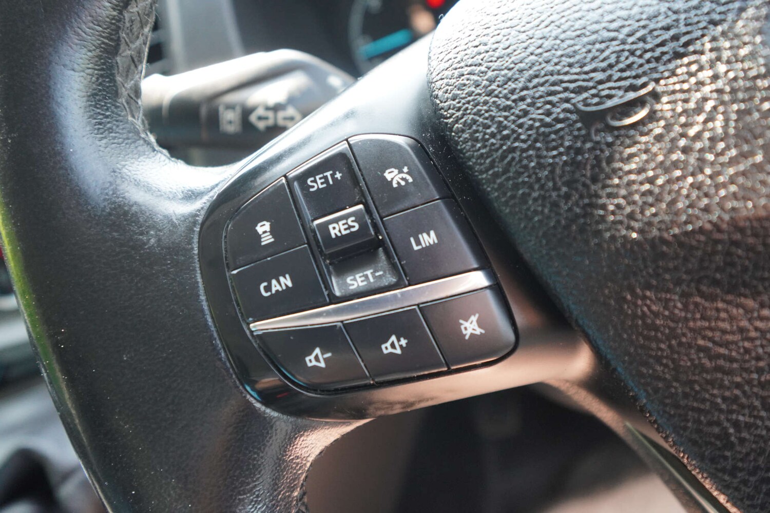 Used Ford Transit Custom 2020 for sale - 76407064: Photo 40