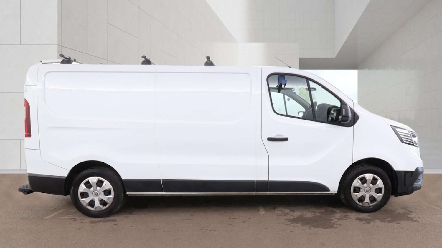 Used Renault Trafic 2023 for sale - 78183432: Photo 9