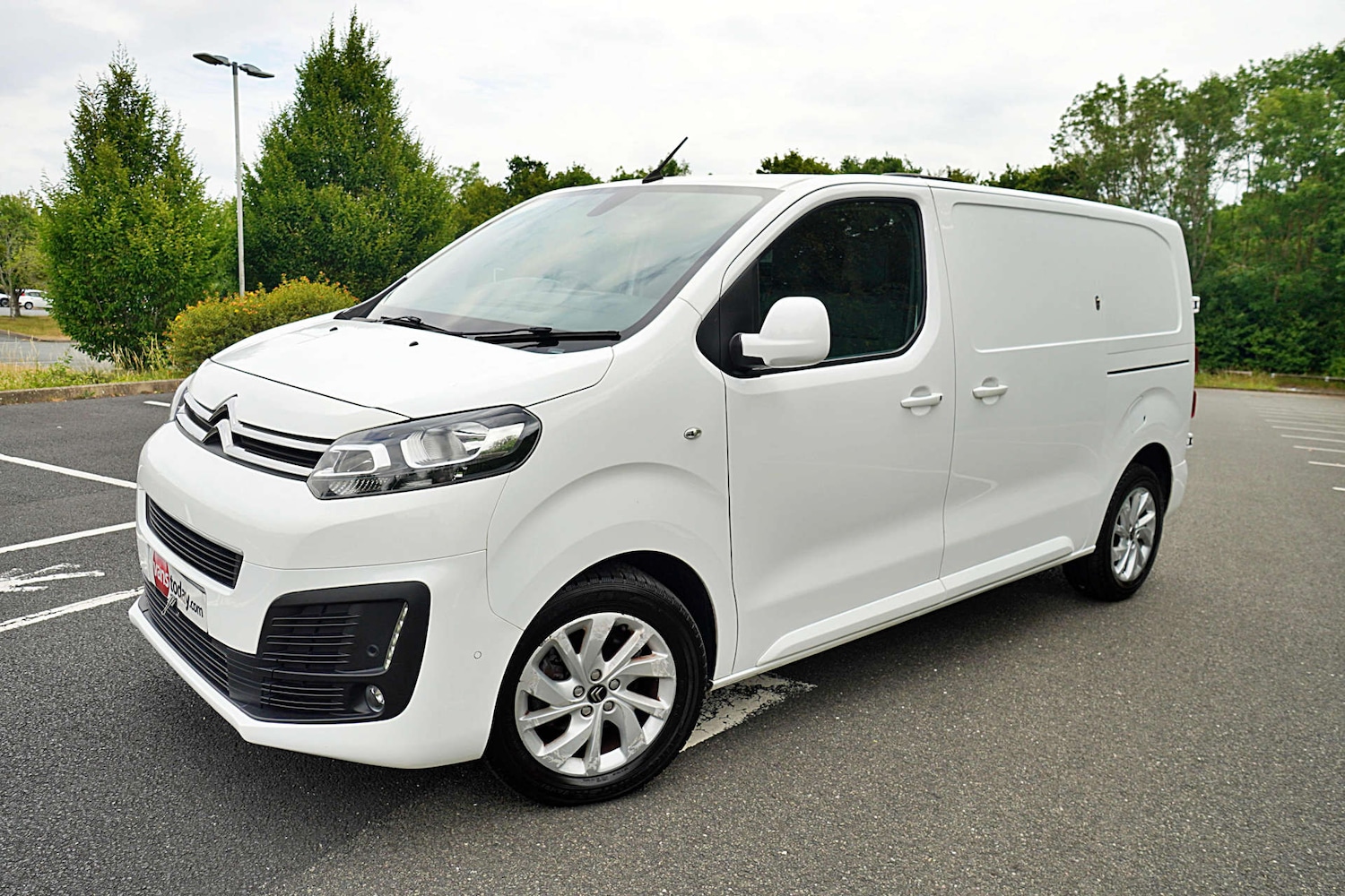 Used Citroen Dispatch 2019 for sale - 76977393: Photo 2