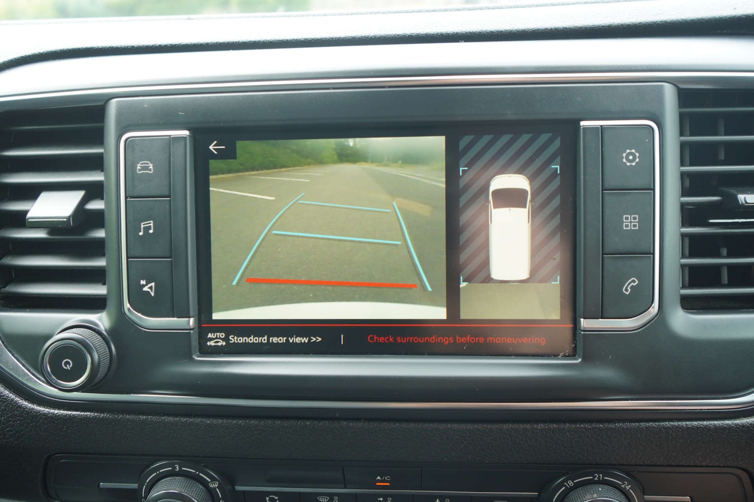 Used Citroen Dispatch 2019 for sale - 76977393: Photo 37