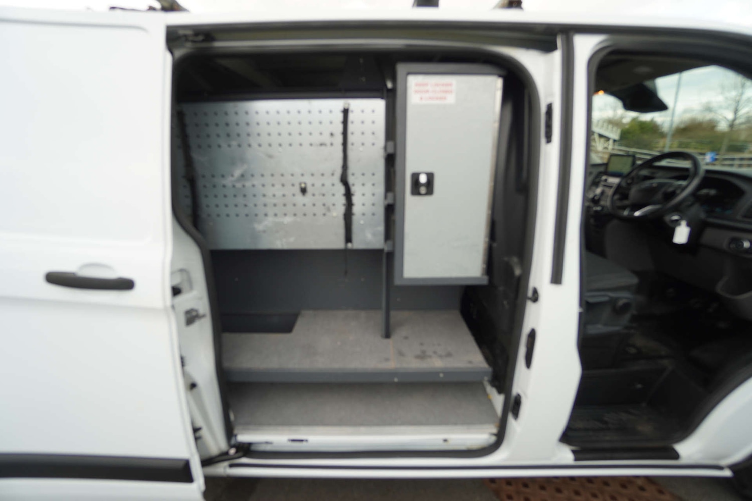 Used Ford Transit Custom 2019 for sale - 76977392: Photo 11