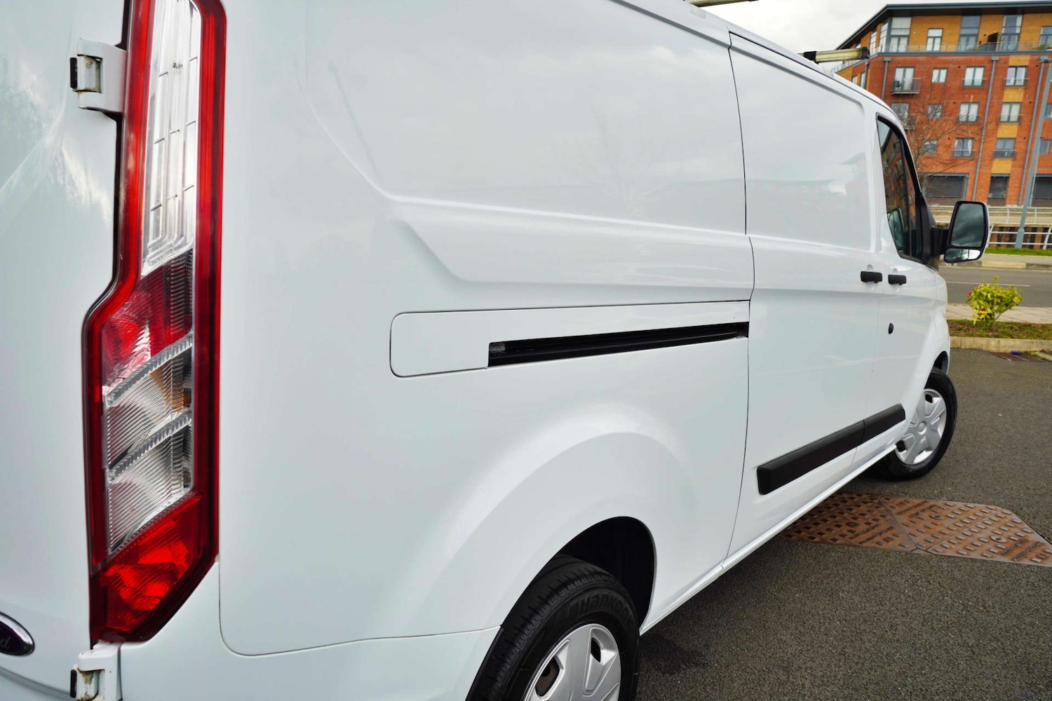 Used Ford Transit Custom 2019 for sale - 76977392: Photo 25