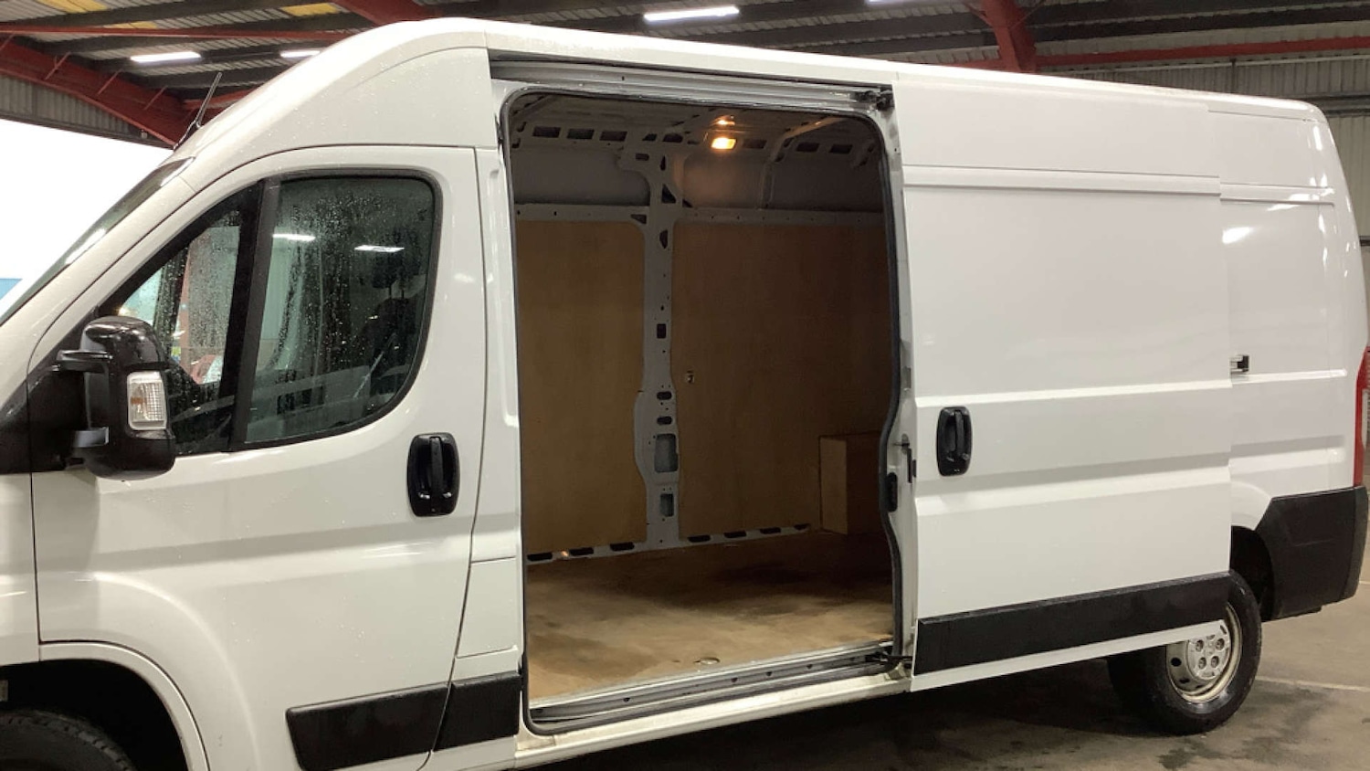 Used Vauxhall Movano 2024 for sale - 76966964: Photo 11