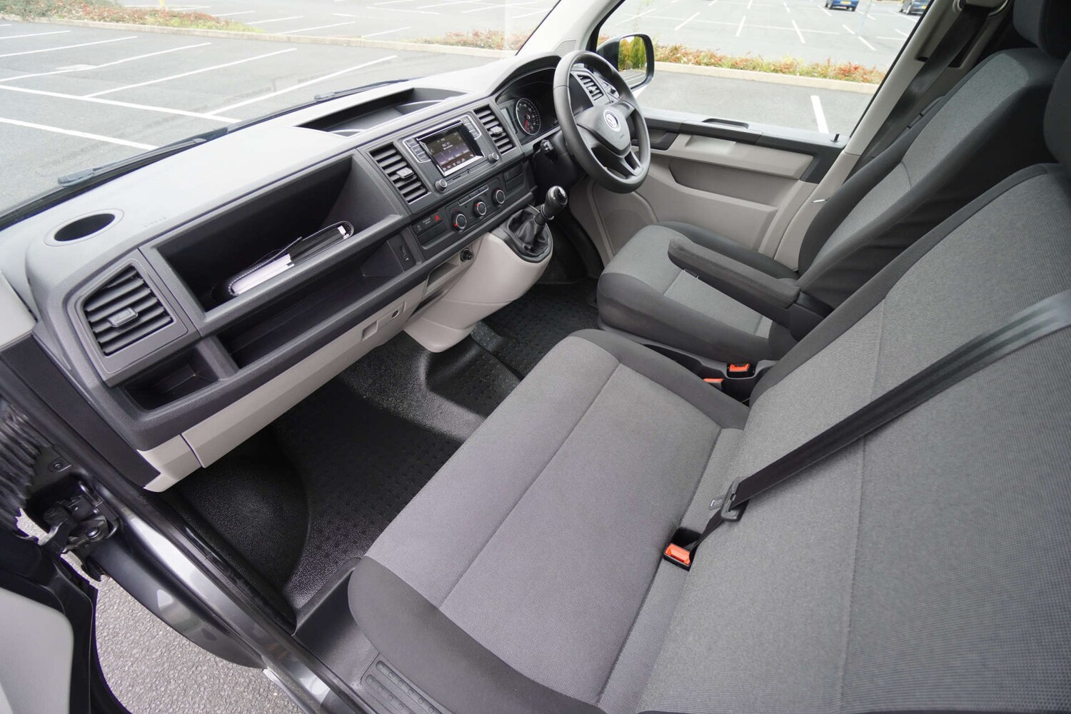 Used Volkswagen Transporter 2020 for sale - 77359985: Photo 16