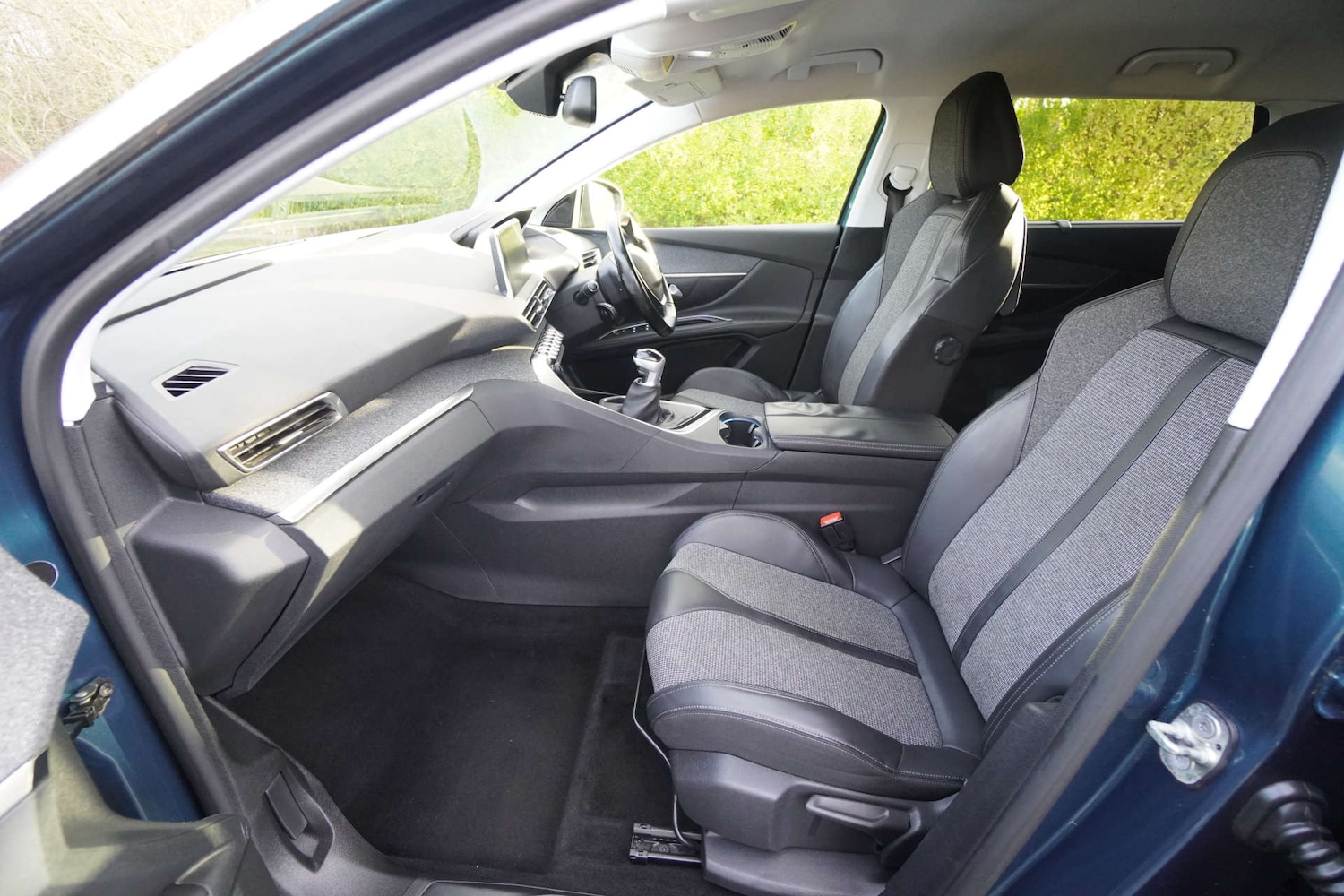 Used Peugeot 5008 2018 for sale - 76699680: Photo 13