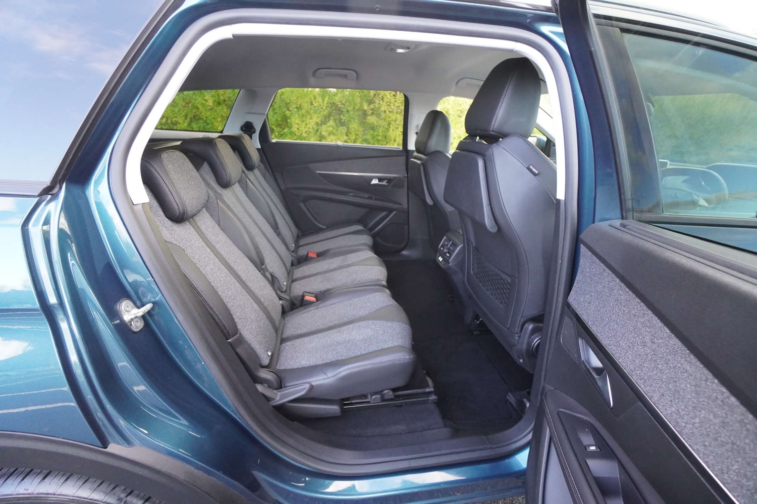 Used Peugeot 5008 2018 for sale - 76699680: Photo 15