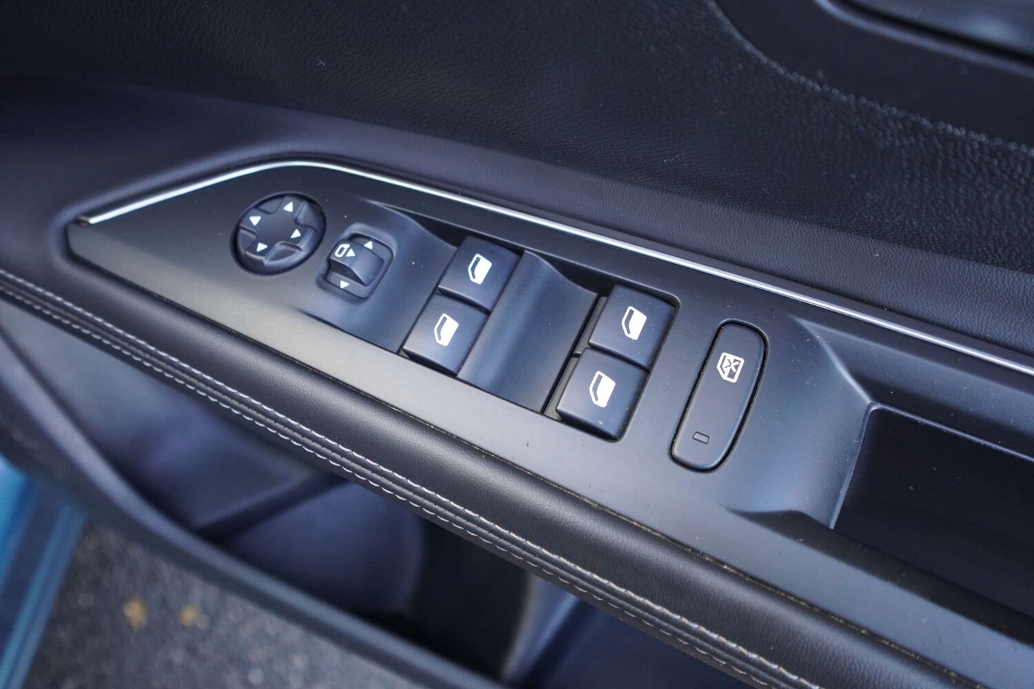 Used Peugeot 5008 2018 for sale - 76699680: Photo 38