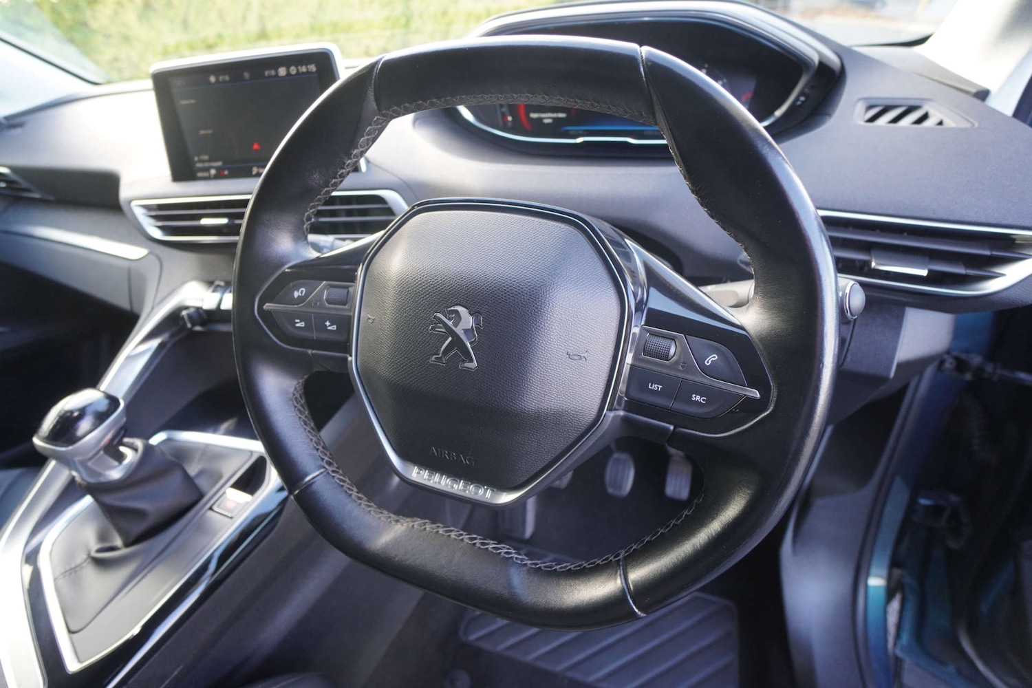 Used Peugeot 5008 2018 for sale - 76699680: Photo 39