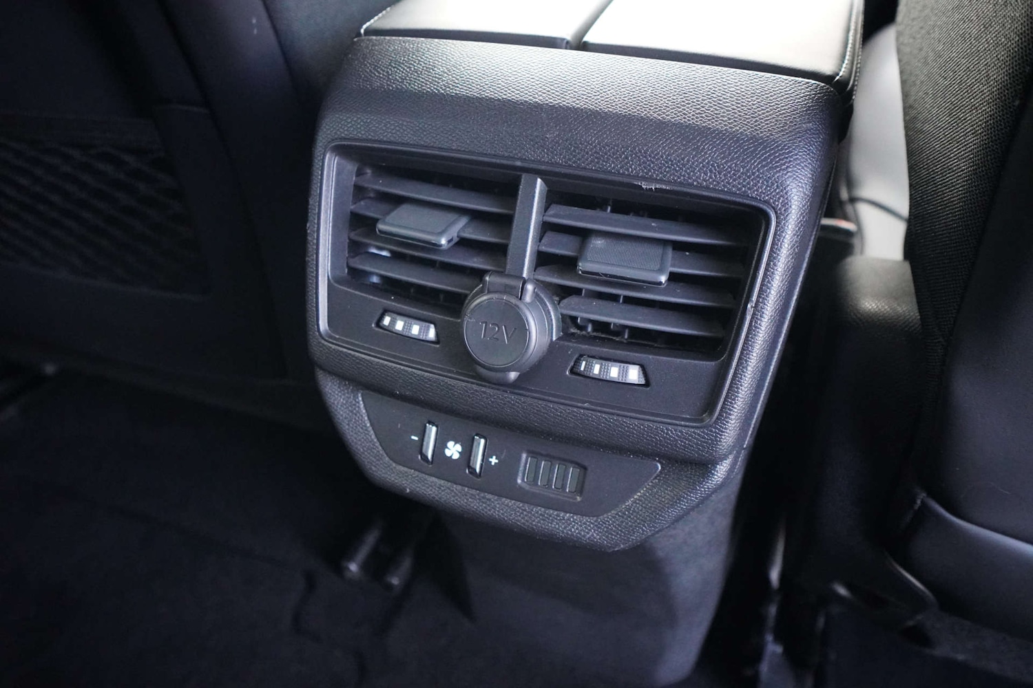 Used Peugeot 5008 2018 for sale - 76699680: Photo 45