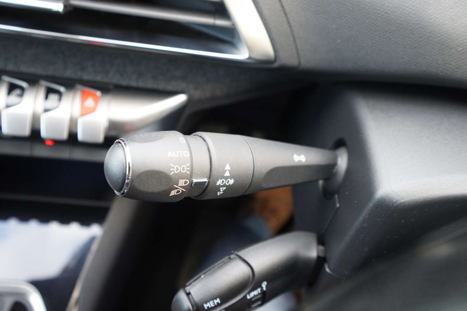 Used Peugeot 5008 2018 for sale - 76699680: Photo 66