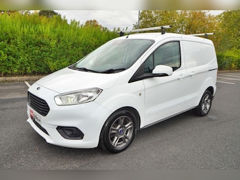 Used Ford Transit Courier 2018 for sale - 78667098: Photo