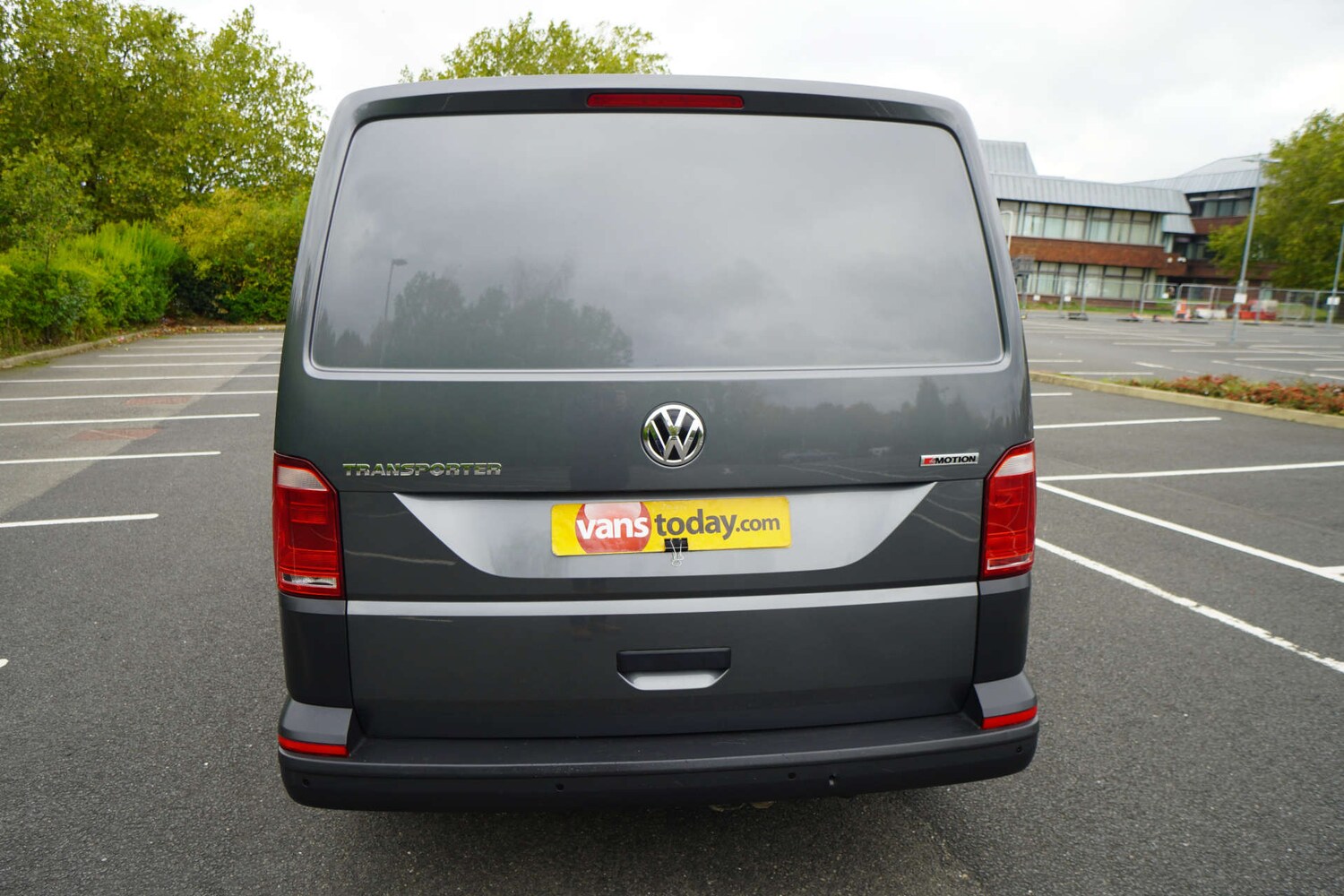 Used Volkswagen Transporter 2020 for sale - 76601350: Photo 24