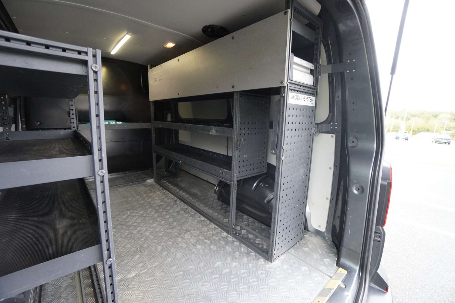 Used Volkswagen Transporter 2020 for sale - 76601350: Photo 35