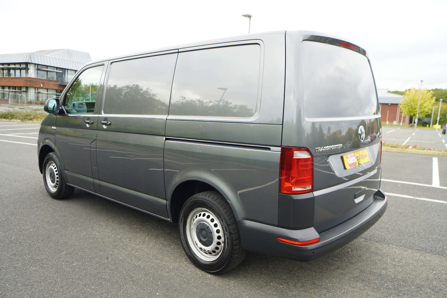 Used Volkswagen Transporter 2020 for sale - 76601350: Photo 7