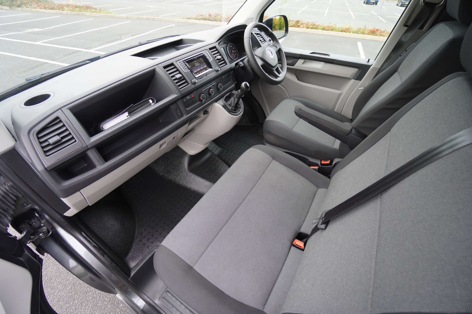 Used Volkswagen Transporter 2020 for sale - 76601350: Photo 9