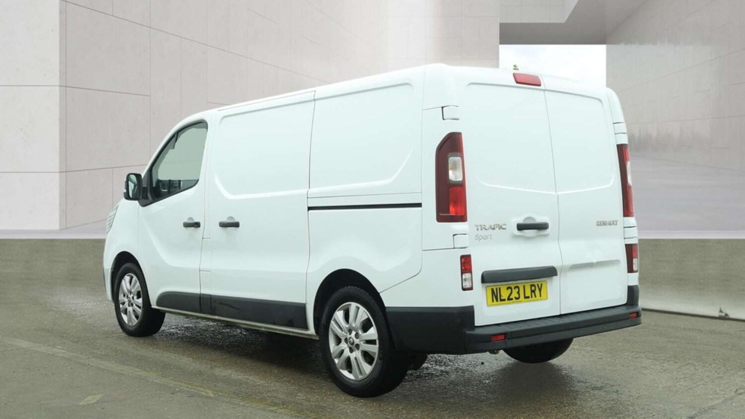 Used Renault Trafic 2023 for sale - 78172529: Photo 11