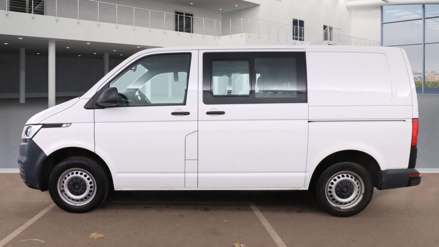Used Volkswagen Transporter 2021 for sale - 76404389: Photo 6
