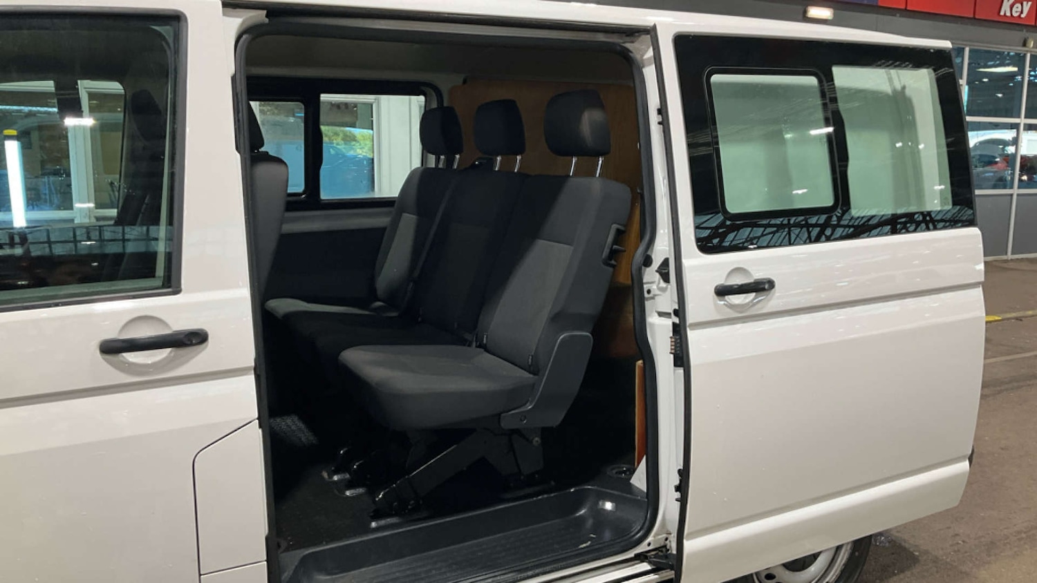 Used Volkswagen Transporter 2021 for sale - 76404389: Photo 8