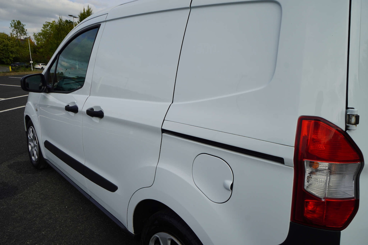 Used Ford Transit Courier 2021 for sale - 76601424: Photo 34