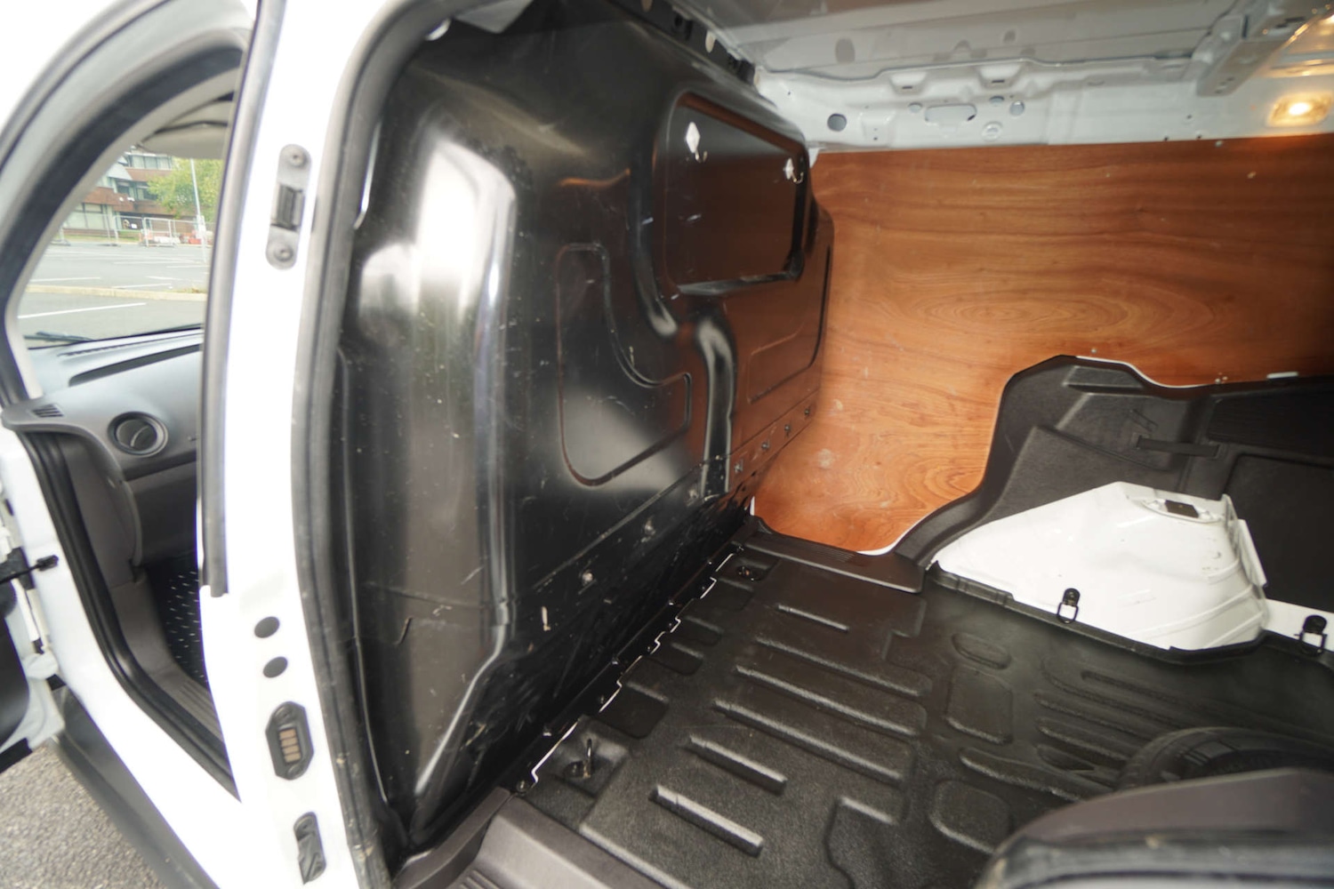 Used Ford Transit Courier 2021 for sale - 76601424: Photo 38