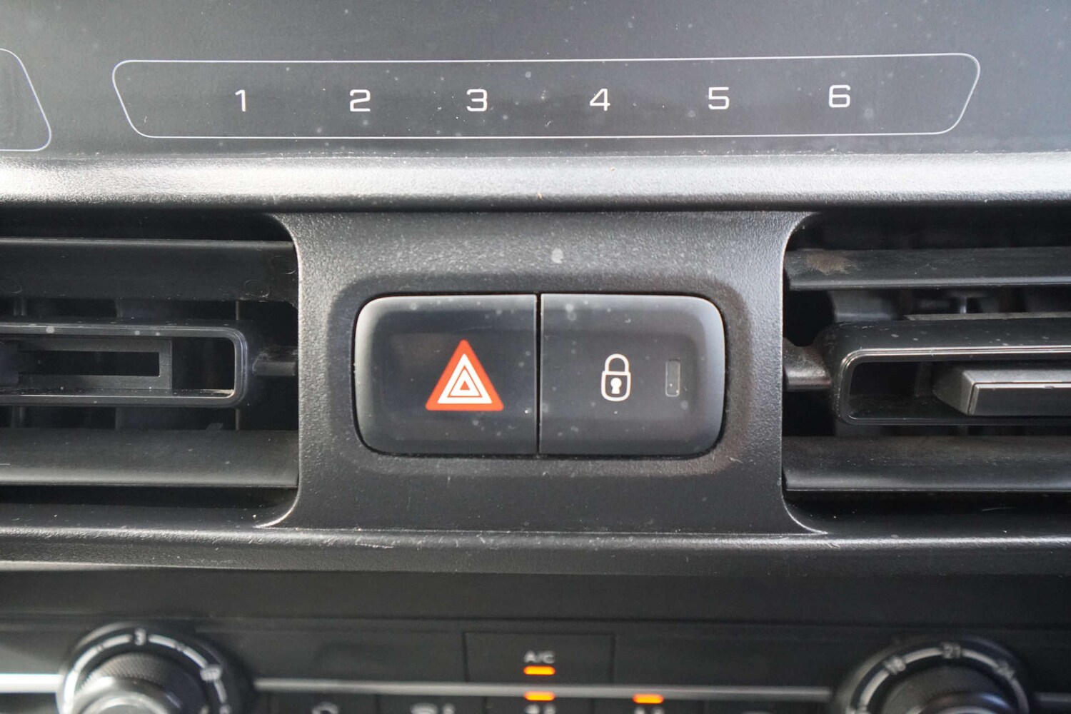 Used Vauxhall Combo 2020 for sale - 77523170: Photo 53