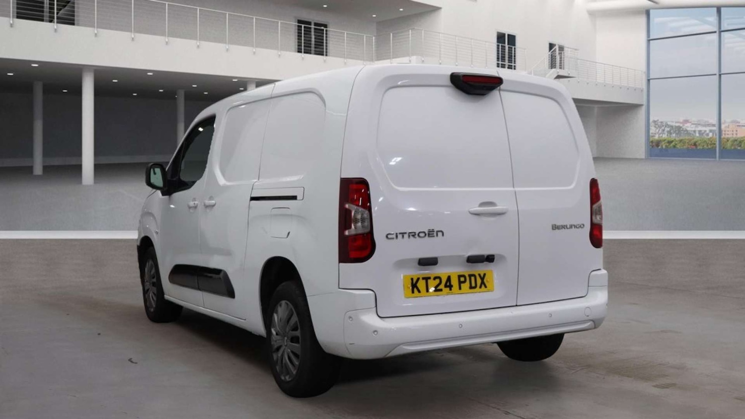 Used Citroen Berlingo 2024 for sale - 76966967: Photo 5