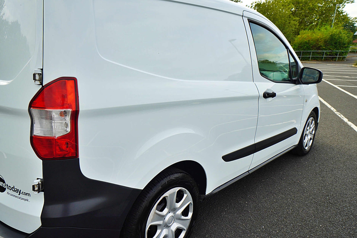 Used Ford Transit Courier 2021 for sale - 76277462: Photo 33