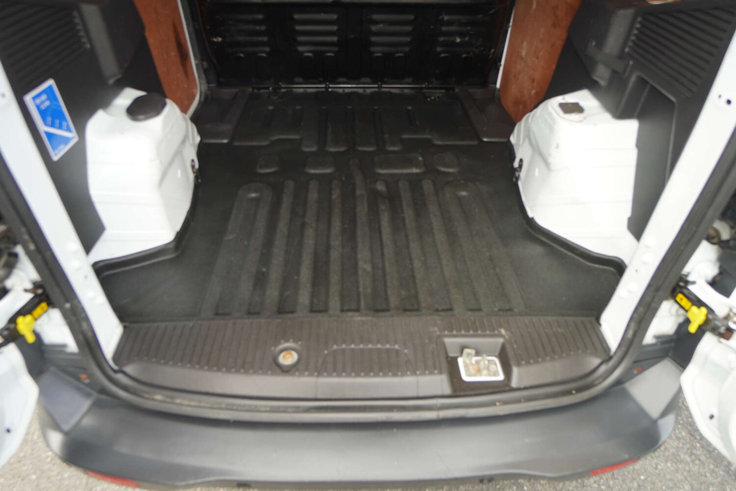 Used Ford Transit Courier 2021 for sale - 76277462: Photo 40